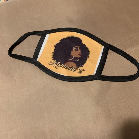 Mask - Picture 1 of 1